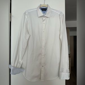 Men’s Tommy Hilfigure White Button Down